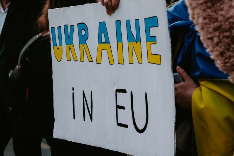 Four in Five Canadians Support Closer EU Integration as PM Carney Visits Europe